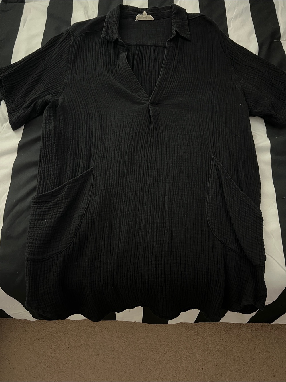 Black Women's Textured Tunic with Pockets